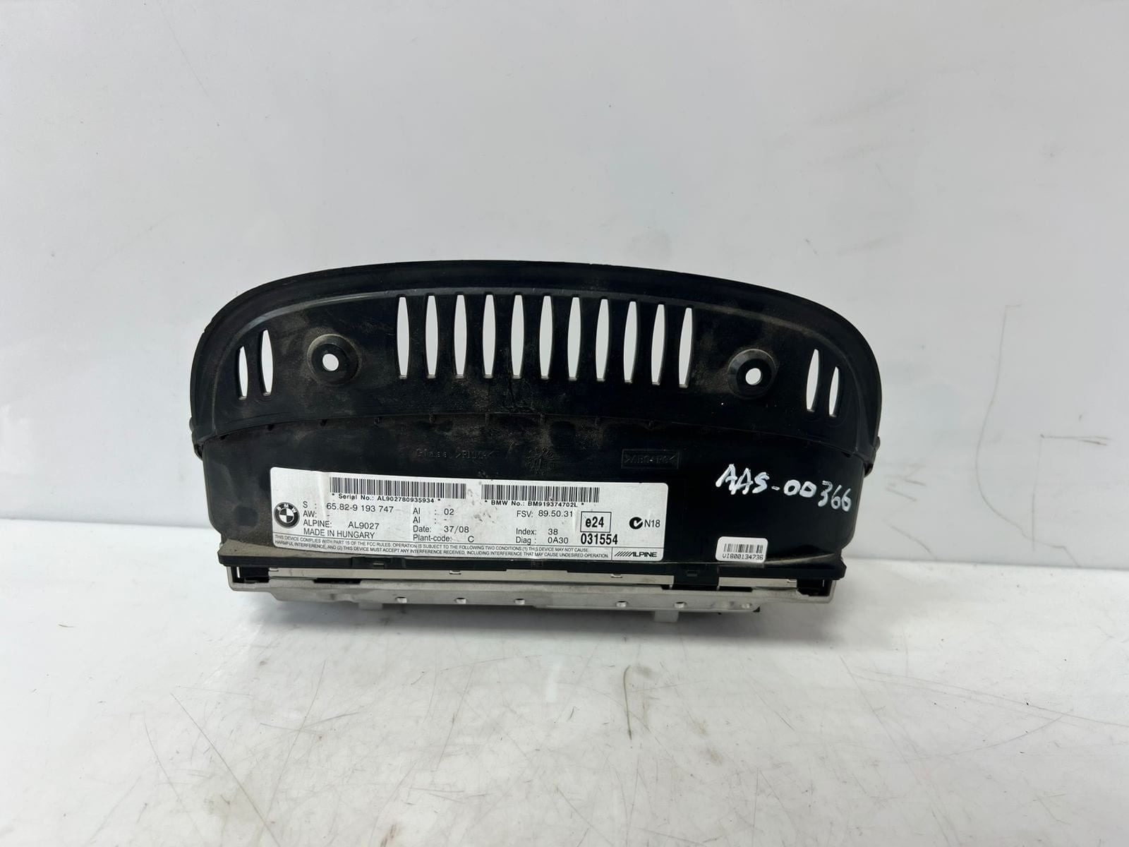 2008-2009 BMW 528i 5 SERIES E60 Dashboard Monitor Display Screen 9193747 OEM