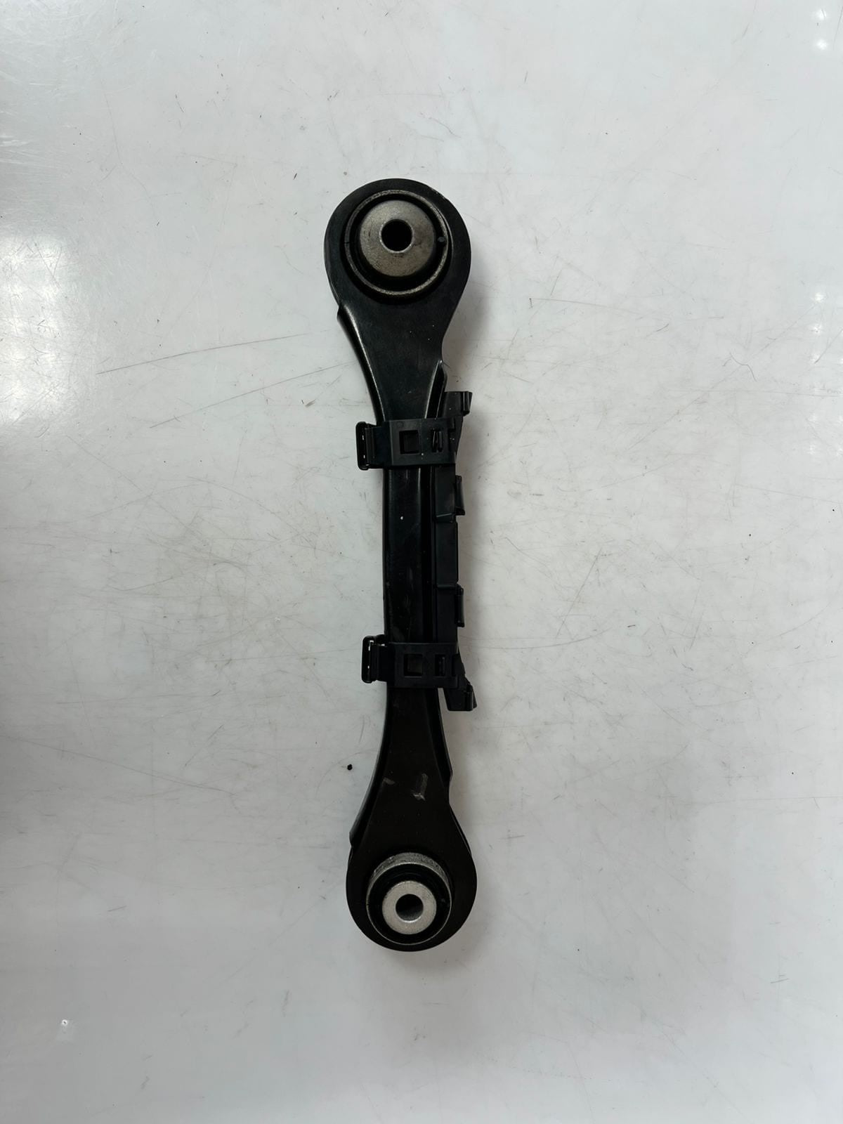 2013-2018 BMW 320i 3 Series F30 and 4 Series Rear Upper Control Arm 6792519 OEM