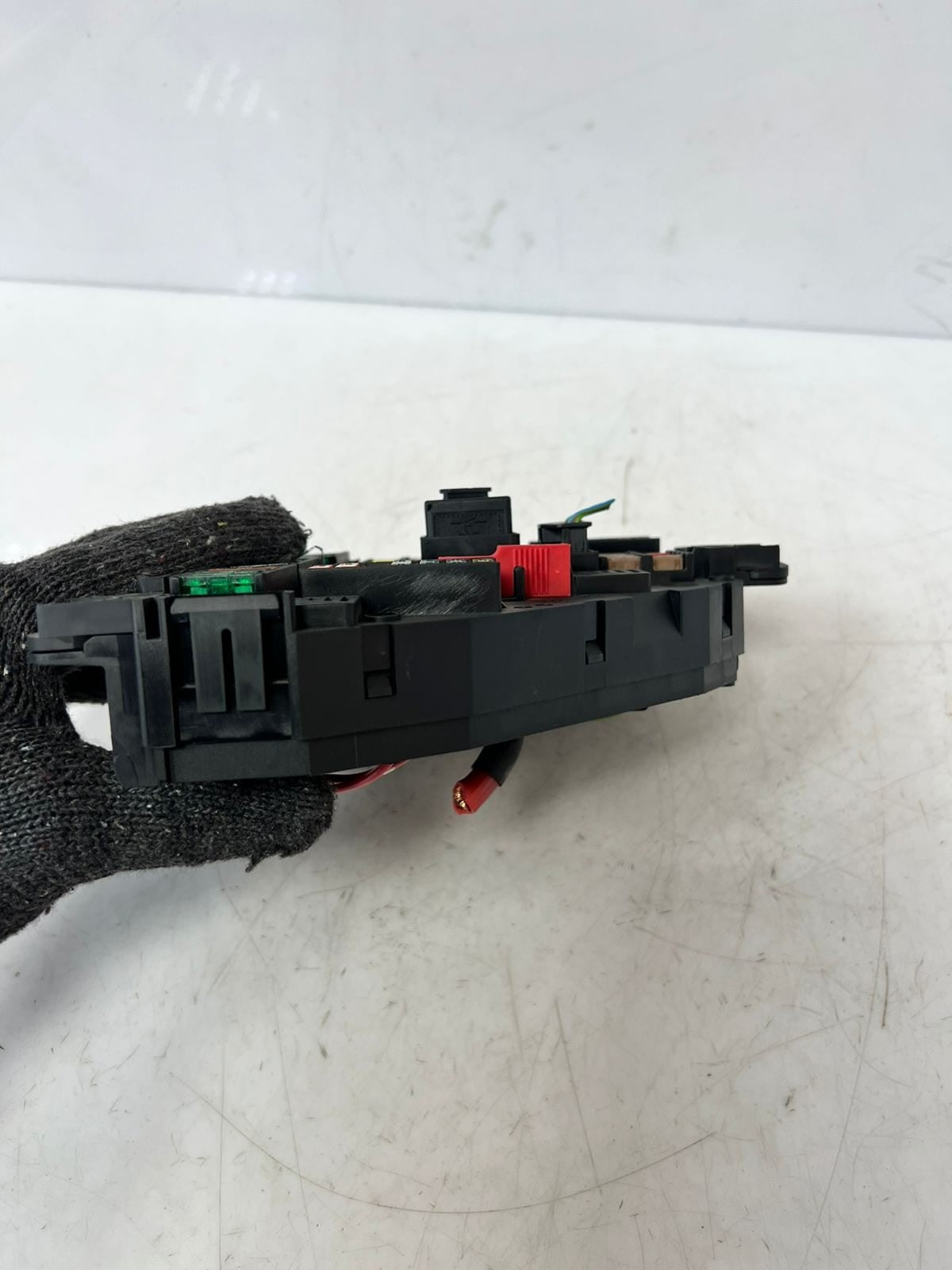 2010-2016 BMW 528i 535i 550i F10 5 Series Power Distribution Box 9234423 OEM