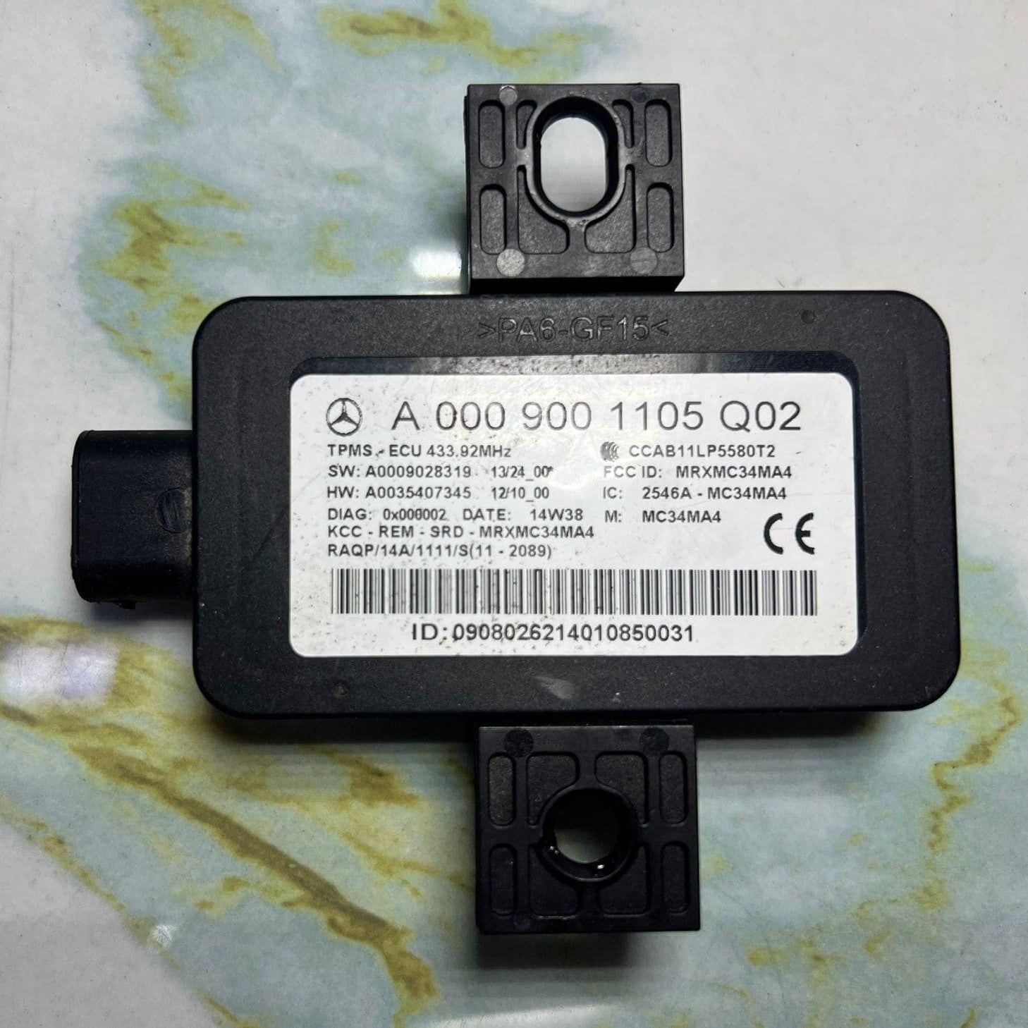 15-20 Mercedes C300 Tire Pressure Control Unit A0009001105 S-Class W222, C-Class
