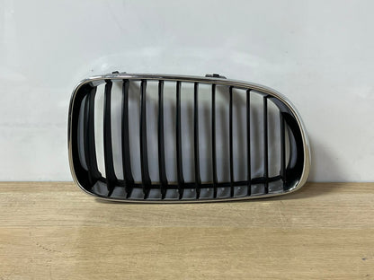 BMW 1 Series E81 E82 E87 LCI E88 Grille Chrome Frame Right O/S 7166440
