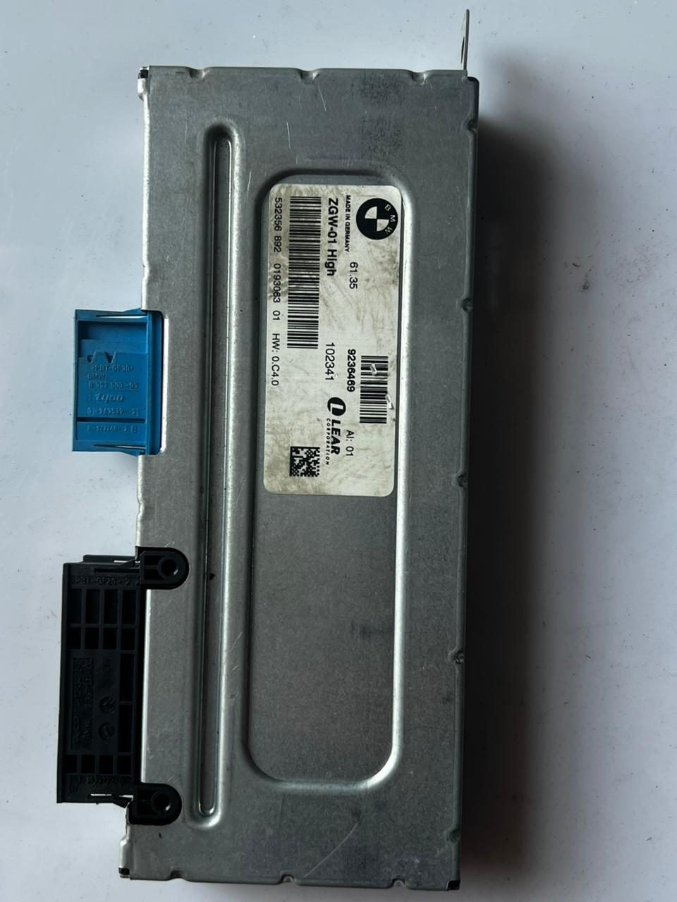 2011 BMW 550i Central Gateway Module 9236469 F07 GT, F01, F02, and F10 