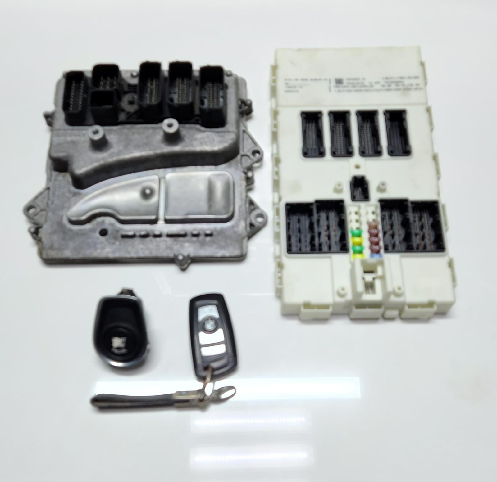 2013 BMW X5 Engine Control Unit 8604275 3 Series F30 F31 GT F34 X5 OEM
