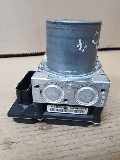 2013-2014 BMW X1 E84 E90 Hydraulic Unit ABS Pump Module 6860214 OEM
