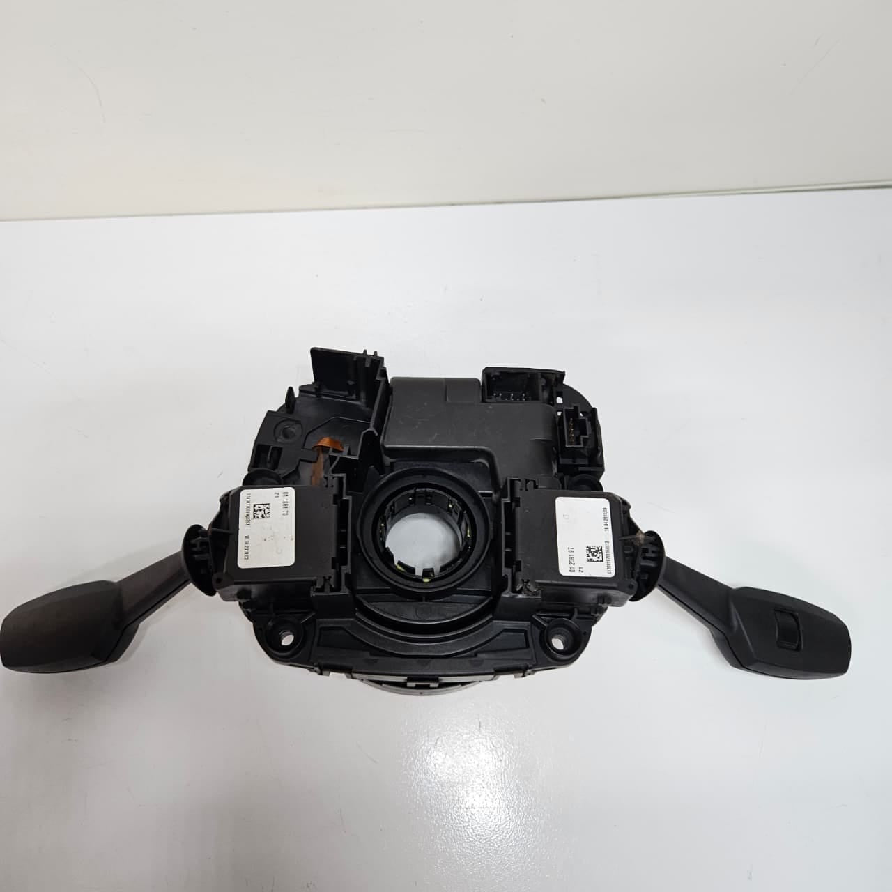 2012-2013 BMW E88, E90 X1 E84 118i Steering Column Switch 9123031