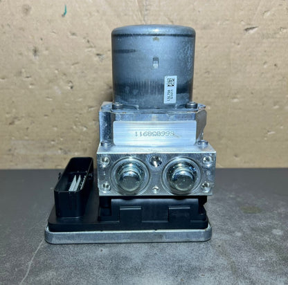 15-20 Mercedes W213 E-Class ABS Anti Lock Brake Pump Module A213 4315900 OEM