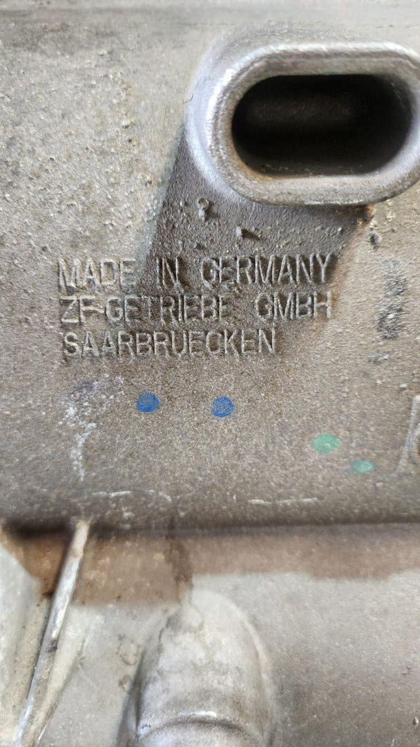 2014-2016 BMW 520i Automatic Transmission Gearbox 8632475 GASOLINE F10 OEM 8HP45