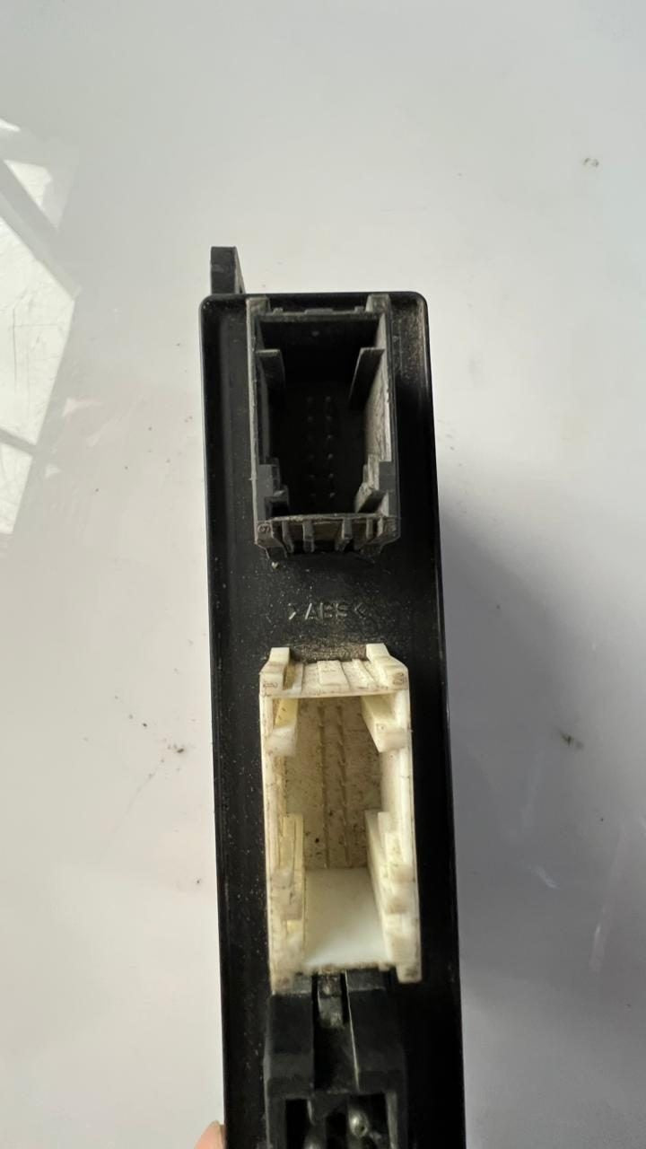 2001-2003 BMW 530i Door Control Module 6904247 540i 740i M5 E38 E39 OEM