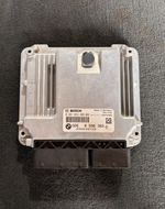 Bild in die Galerieansicht laden, BMW F20 F31 F45 F46 F30 B47 ENGINE CONTROL UNIT ECU DDE P/N 8596362