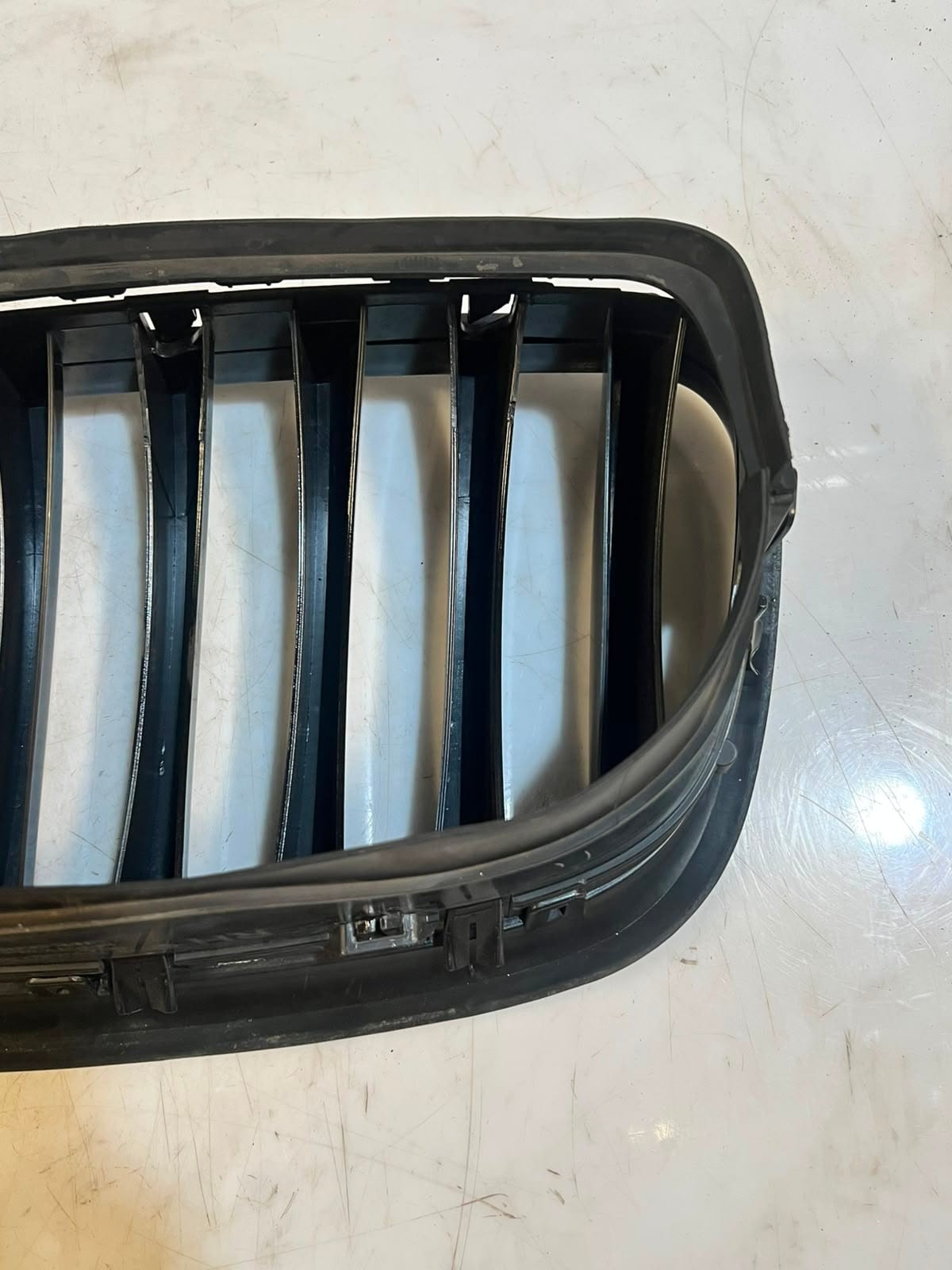 2007-2010 BMW X5 E70 and 5 Series GT F07 Front Kidney Grille 7171396 OEM