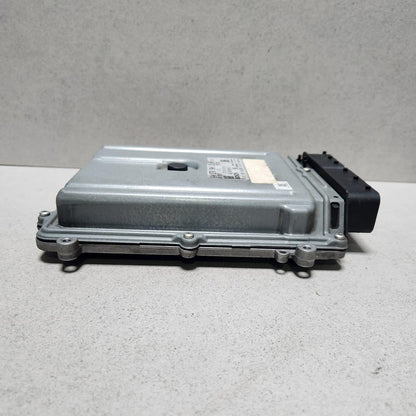 2010-2015 Mercedes-Benz C350 Engine Control Unit A2769001500 W204 C350 