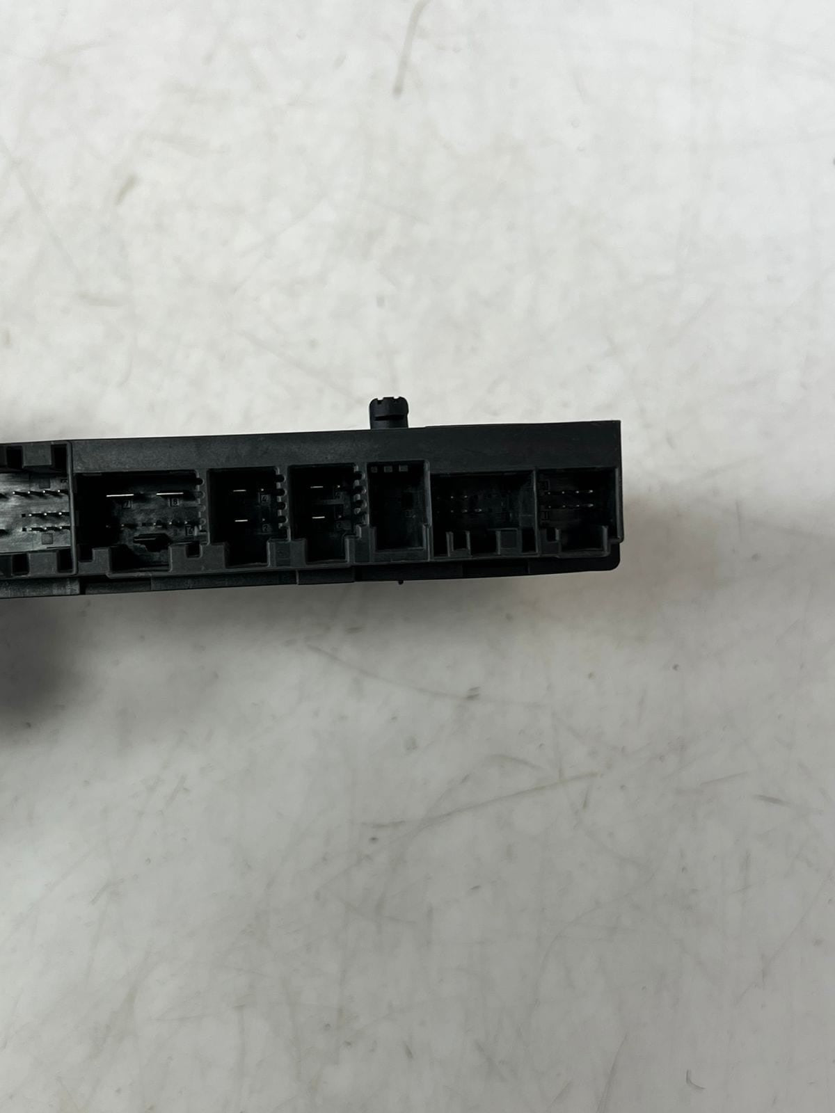 BMW F01 F02 F03 F06 F07 F10 F11 FRONT Seat Control Module 9207019 OEM