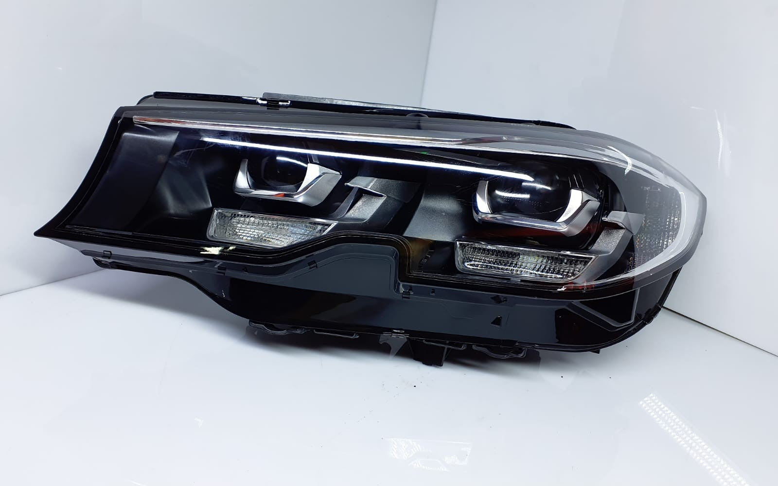 BMW G20 Headlight Front Left 9481713 330i 2019 LHD 17580307