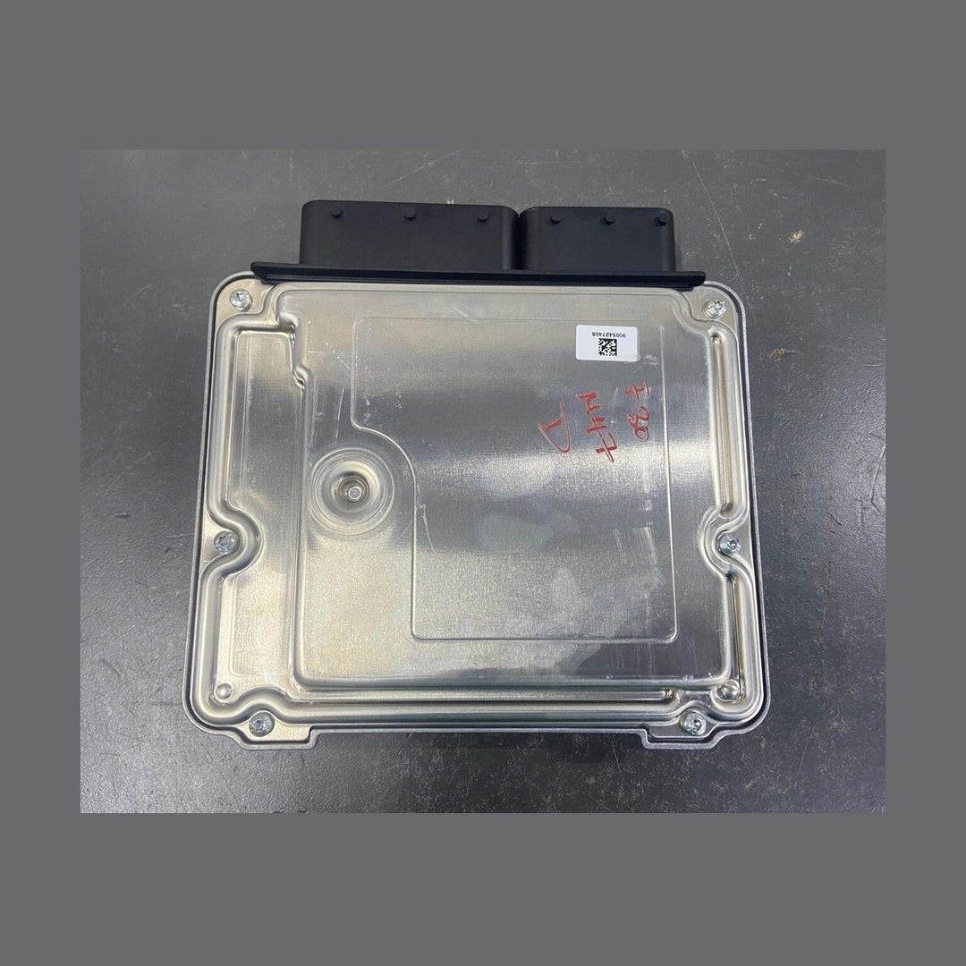 OEM BMW F30 N47N Engine Control Unit ECU DDE 8517874 BOSCH