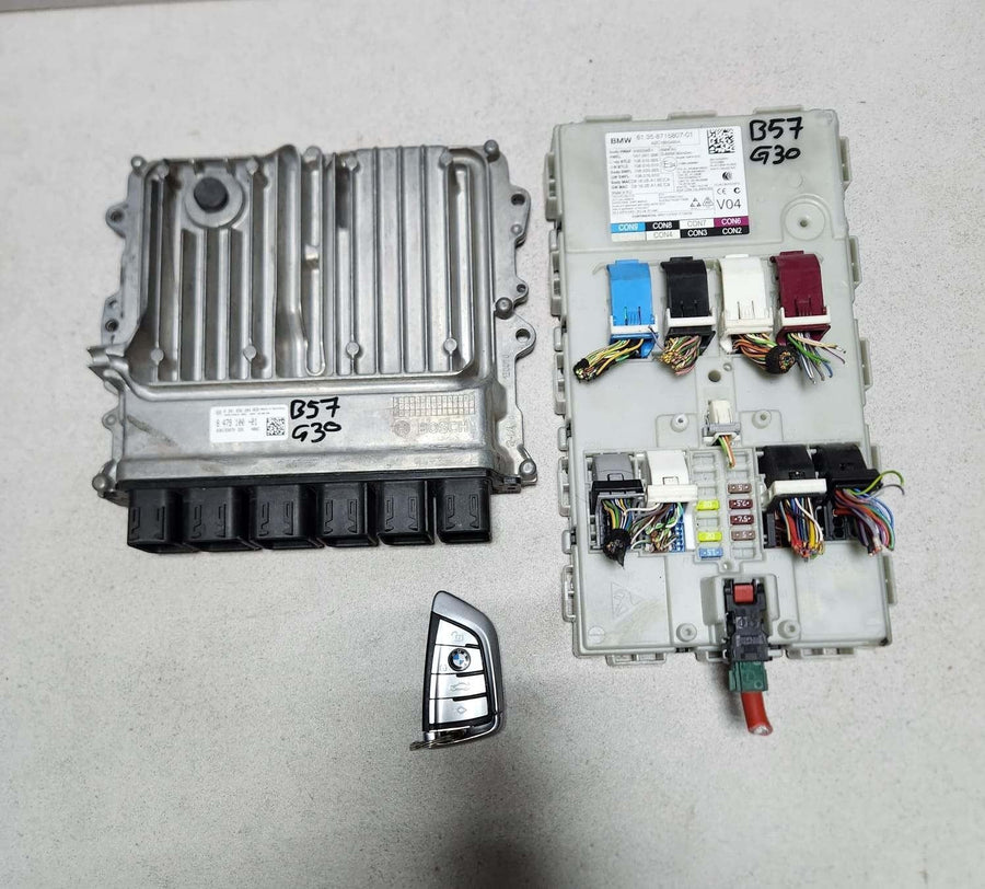 2018 BMW 540D G30 Engine Control Unit DDE 8479100 ECU SET B57 3.0