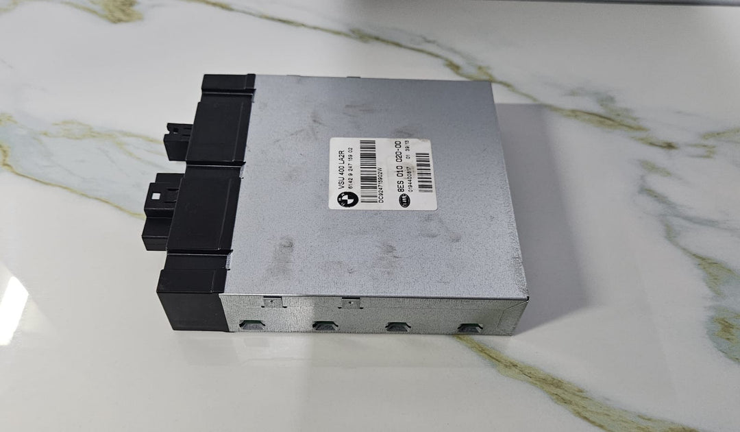 OEM BMW 7 Series F01 F02 VSU400 Voltage Converter Control Module Unit 9247159