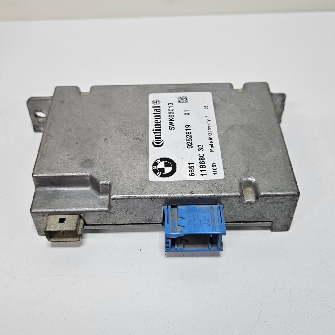2009-2012 BMW F01 F02 F04 F10 F13 750Li Camera Control Module 9252819