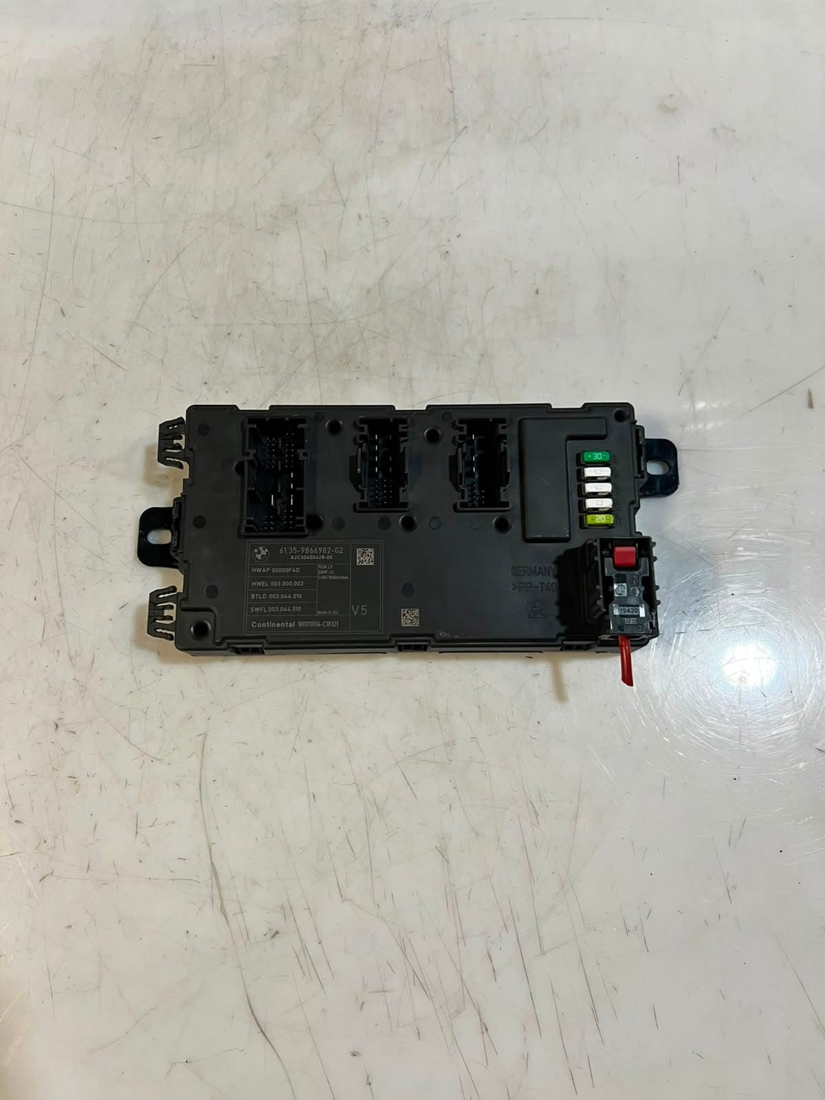BMW 3 Series F20 F22 F30 F32 Rear Electronic Module REM Body Control 9866982