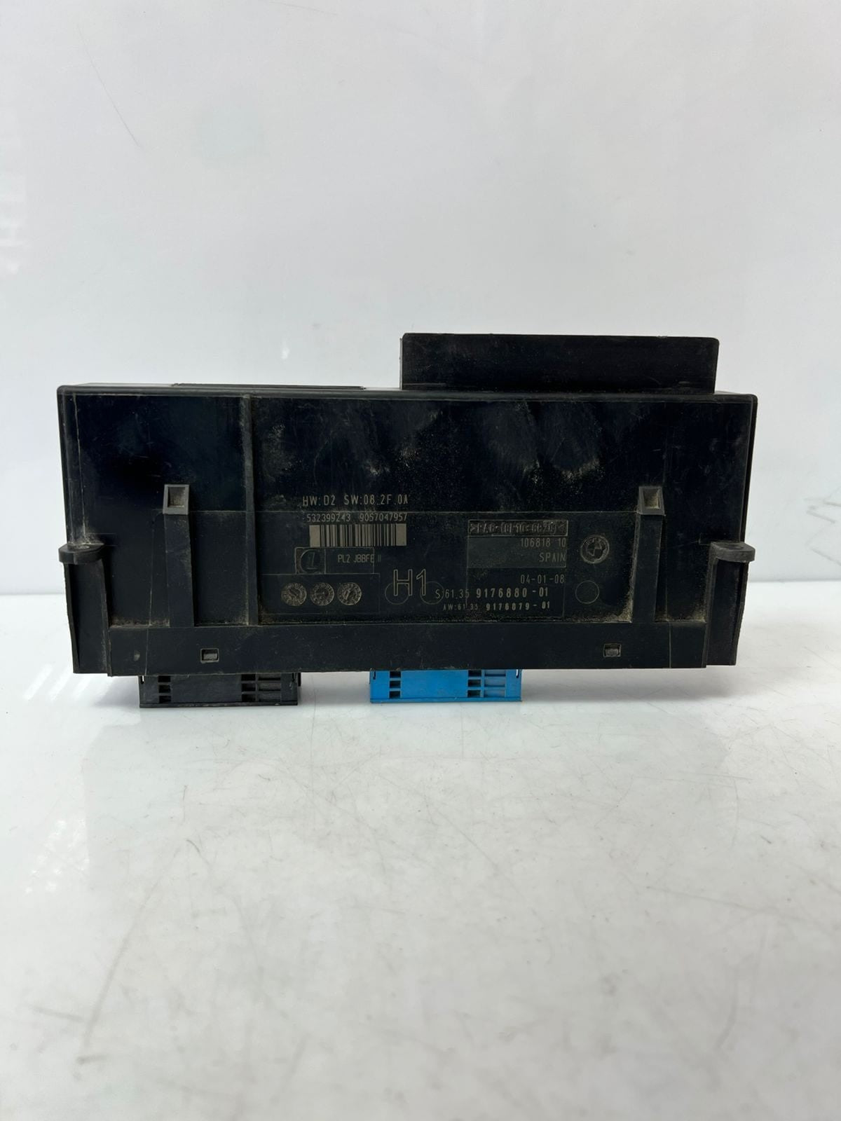 2007-2008 BMW E90 E91 E92 E93 BODY CONTROL MODULE Junction box 2 9176880 