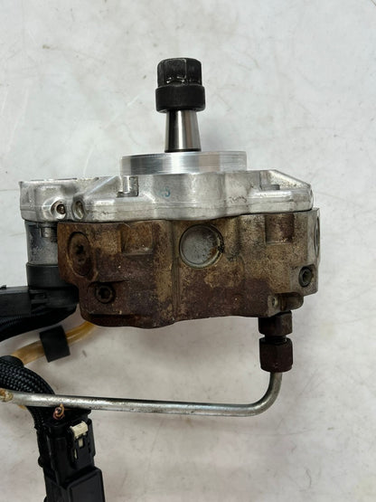 BMW E60, E61, E87, E90 3.0 diesel 330D 530D High Pressure Fuel Pump 7798333 OEM