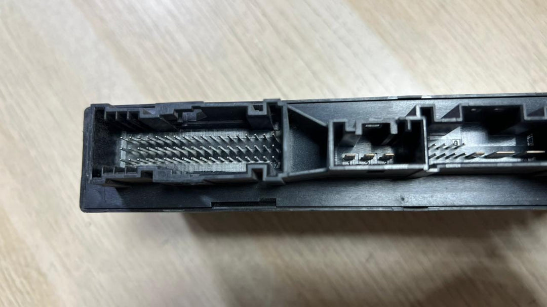 BMW Body Control Module 9168835 E60 and E61 5 Series