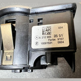 2010-2014 Mercedes-Benz W212 W204 Headlight Switch Control Unit A212 9050551
