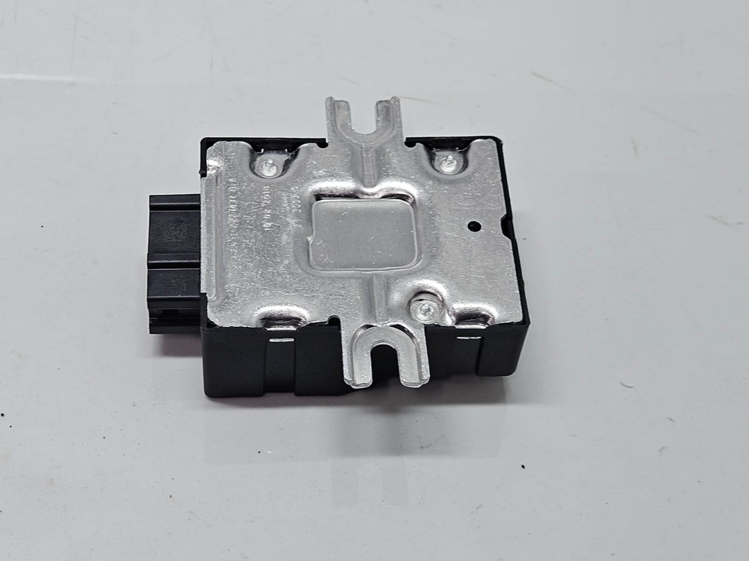 9494391-2018 BMW X2 F39 RHD Fuel Pump Control Module OEM