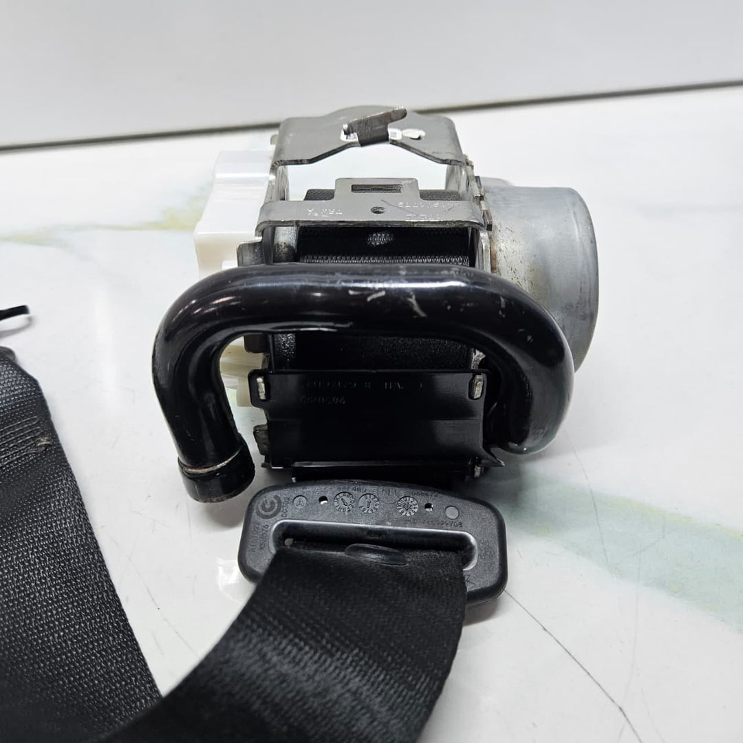 2017 BMW X3 G01 X4 G02 F97 F98 Rear Seat Belt 7469997