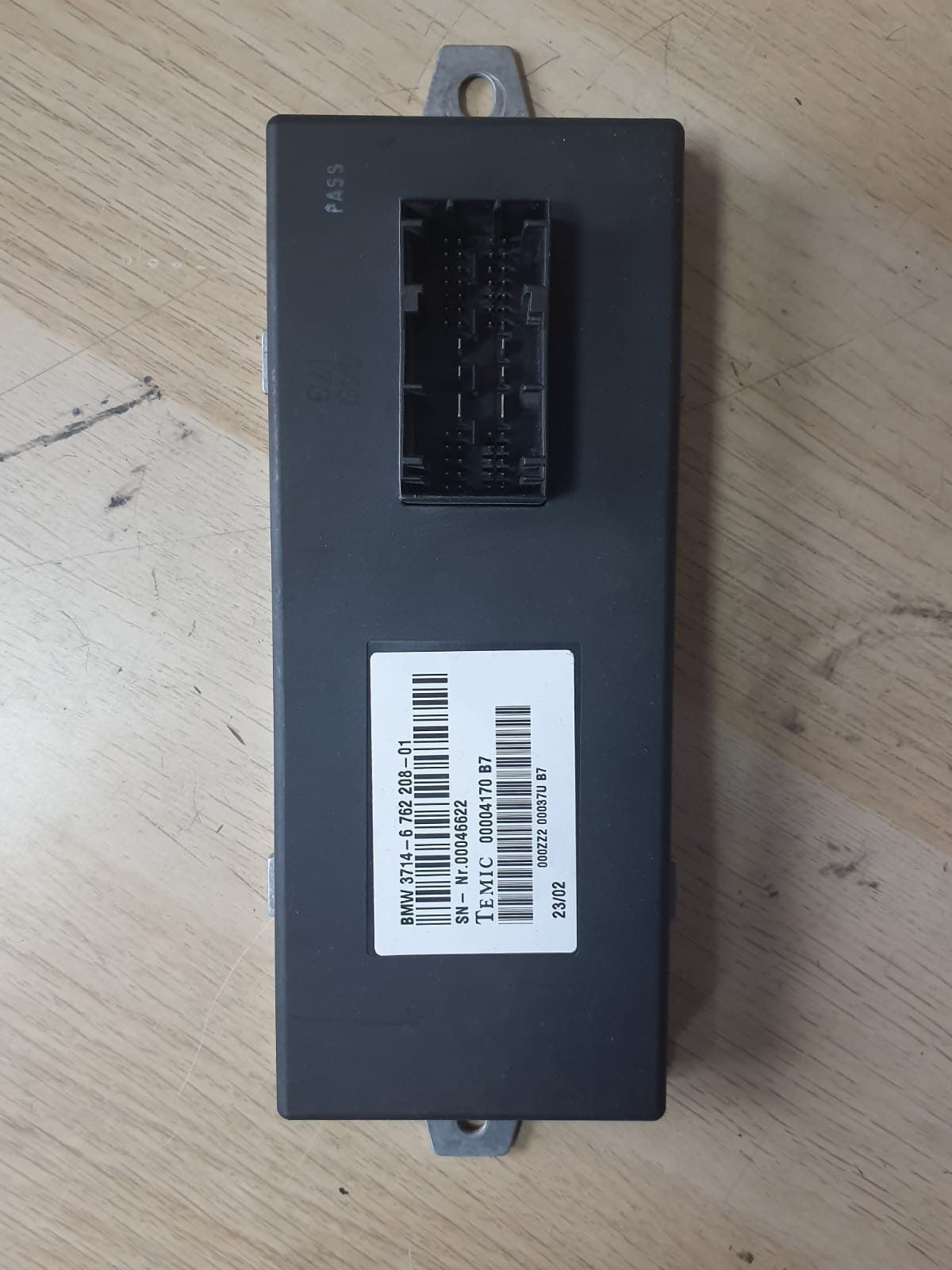 2002-2005 BMW 745i Dynamic Drive Control Module 6762208 E60, E61, E63, E64, E65,