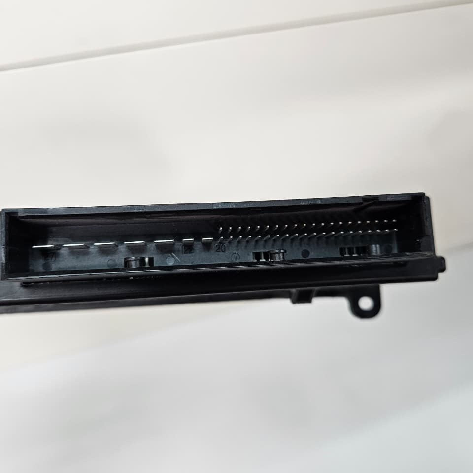 Genuine BMW X1 E84 Body Control Module 9264573 OEM