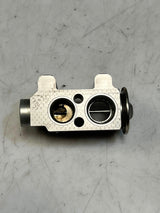 2007-2013 BMW X4 F25 F26 E81 E82 E87 E88 E90 E91 335i Klimaanlagen-Expansionsventil 9226078