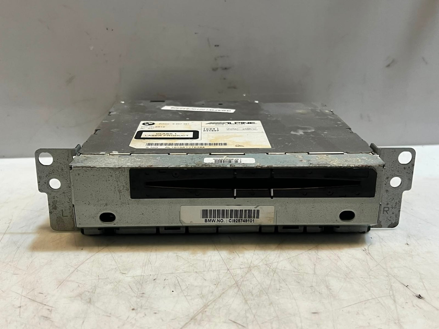 2011 BMW 5 Series F10 F11 ALPINE 535i Radio CD Player NBT Head Unit 9257491 OEM
