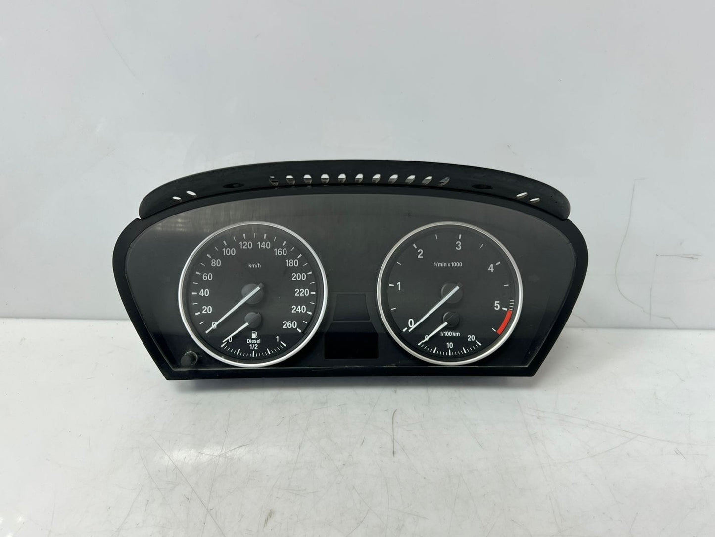 2009 BMW X5 E70 3.0D Speedometer Instrument Cluster 9218633 LHD OEM