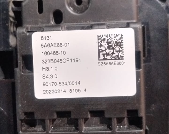 BMW G26 I4  CENTER CONSOLE GEAR SELECTOR PANEL P/N 5A6AE88