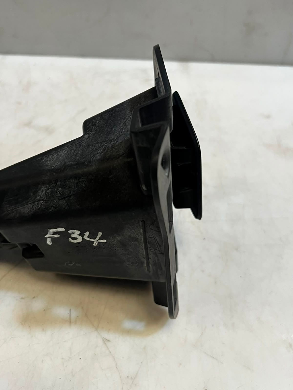 2006-2013 BMW X5 E70 and X6 E71 Headlight Washer JET Nozzle FRONT 7173852 OEM
