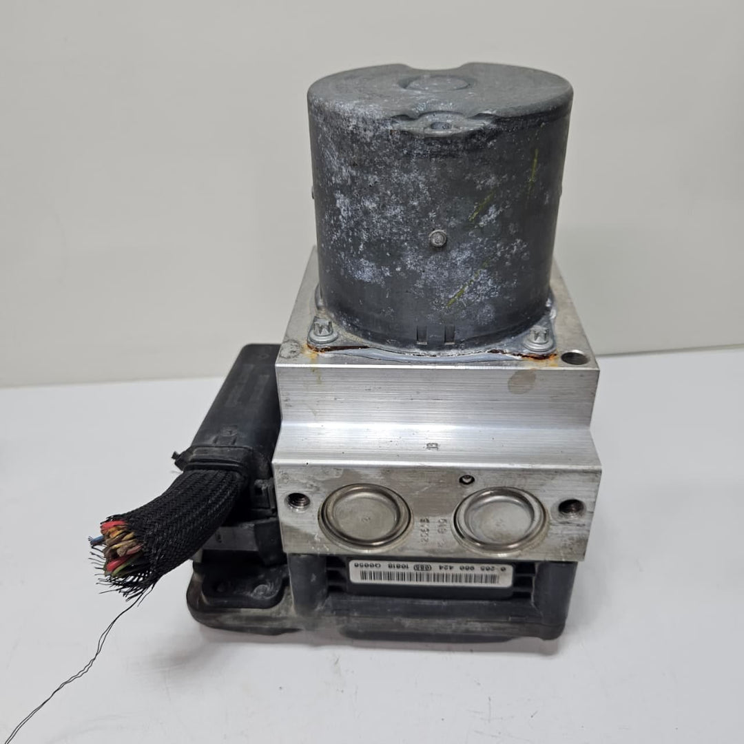 2011-2016 BMW  7 Series 5 GT F07 F01 F02 F03 F04ABS Pump Module 6851382
