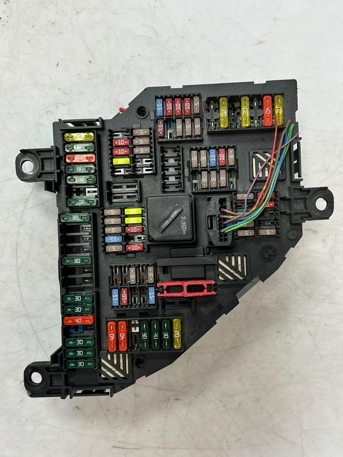 2013 BMW 750i F01 F02 F04 F06 F10 Rear Power Distribution Fuse Box 9264924 OEM