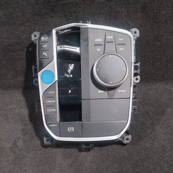 BMW G26 I4  CENTER CONSOLE GEAR SELECTOR PANEL P/N 5A6AE88