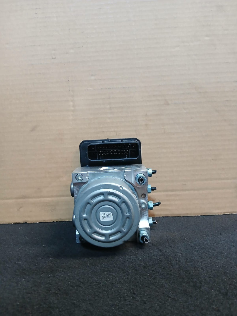 OEM BMW F20 F30 F31 ABS DSC CONTROL UNIT MODULE 6881177