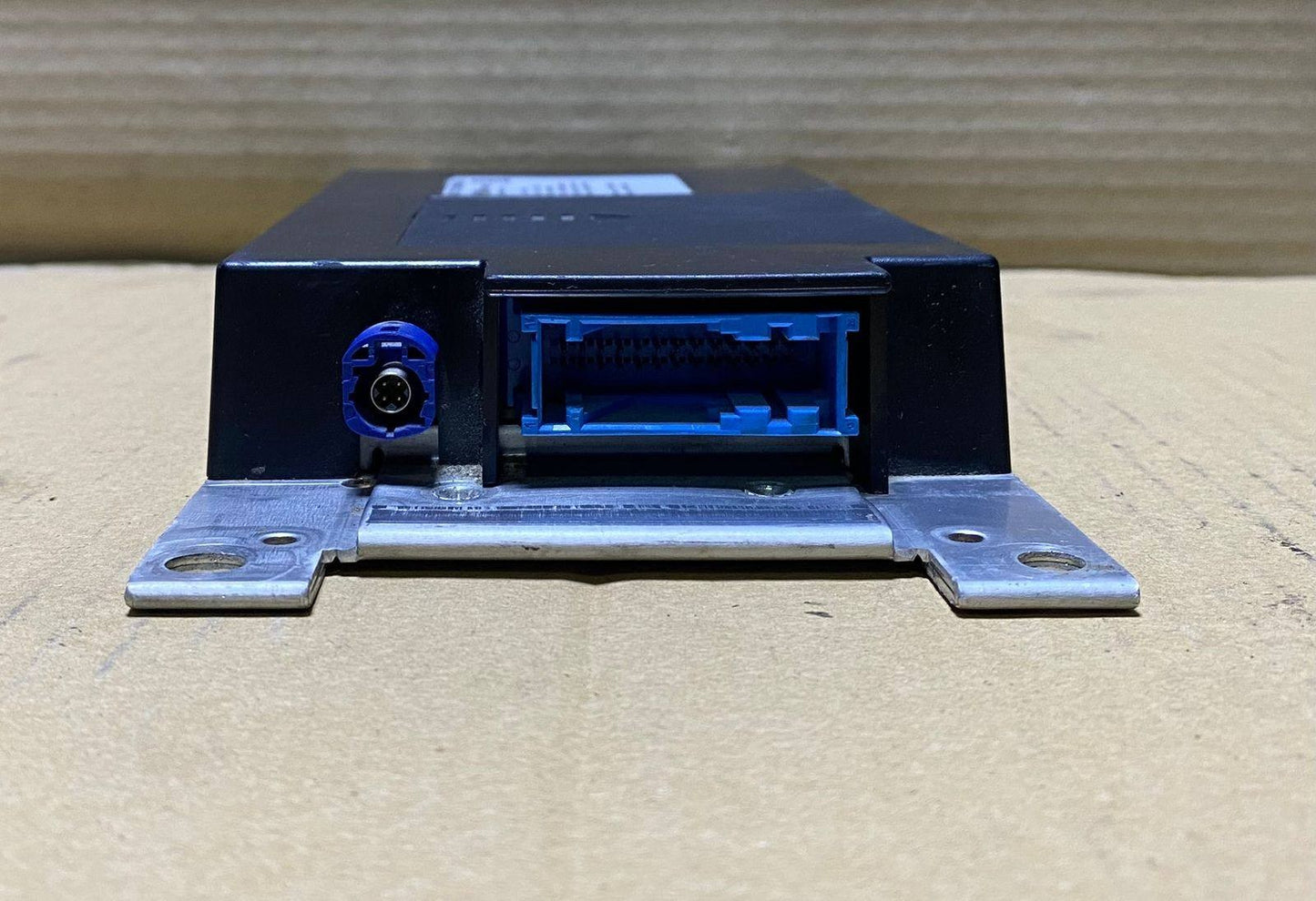 2012-2015 BMW M3 X1 F48 F49 and X3 F25 Telematic Control Module 9389660