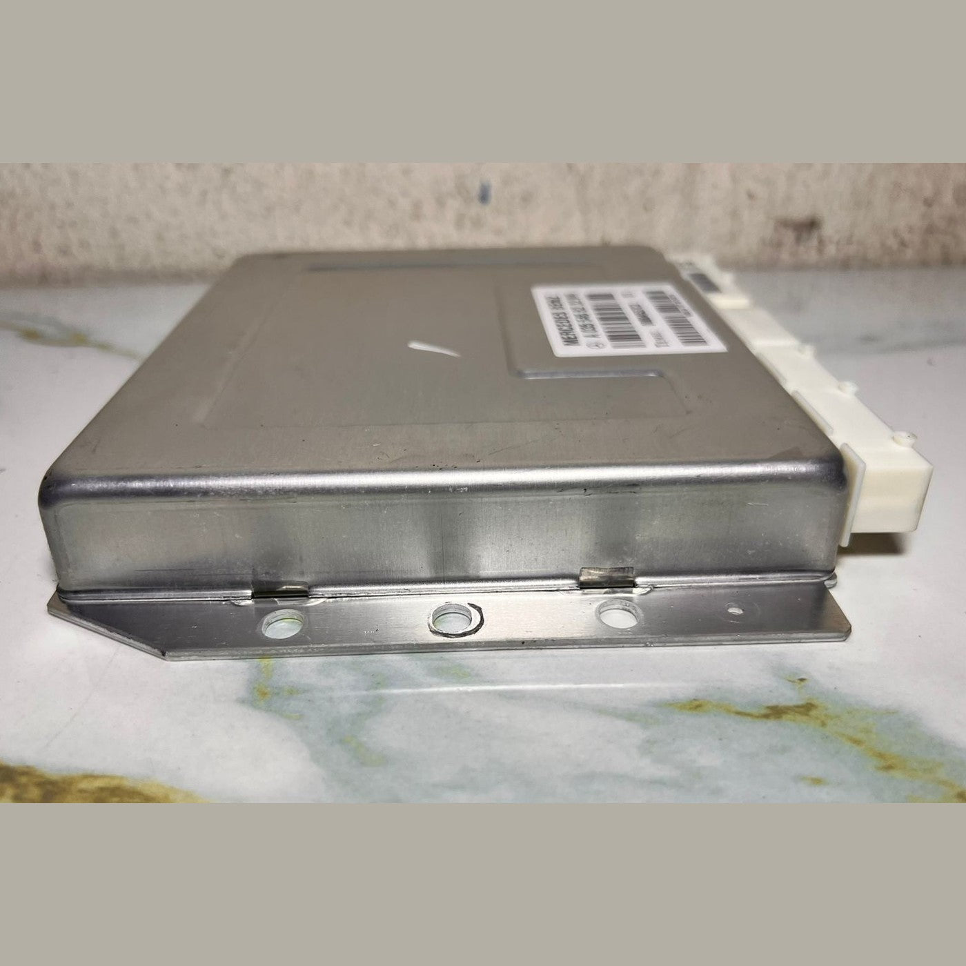2005 Mercedes-Benz W211 E500 Suspension Control Module A 035 545 82 32