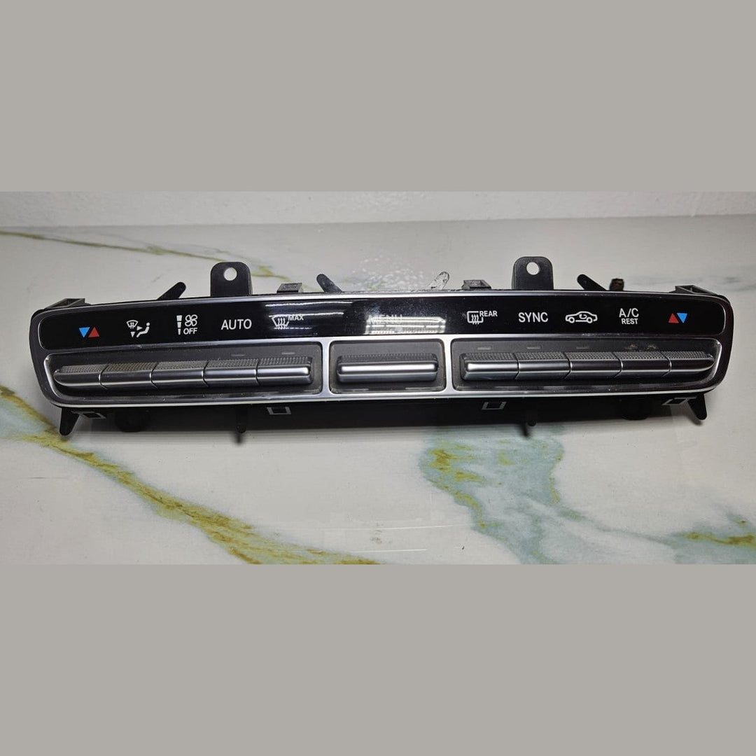 14–18 Mercedes Benz W205 C-Class AC Heater Climate Control Switch A205 9058505