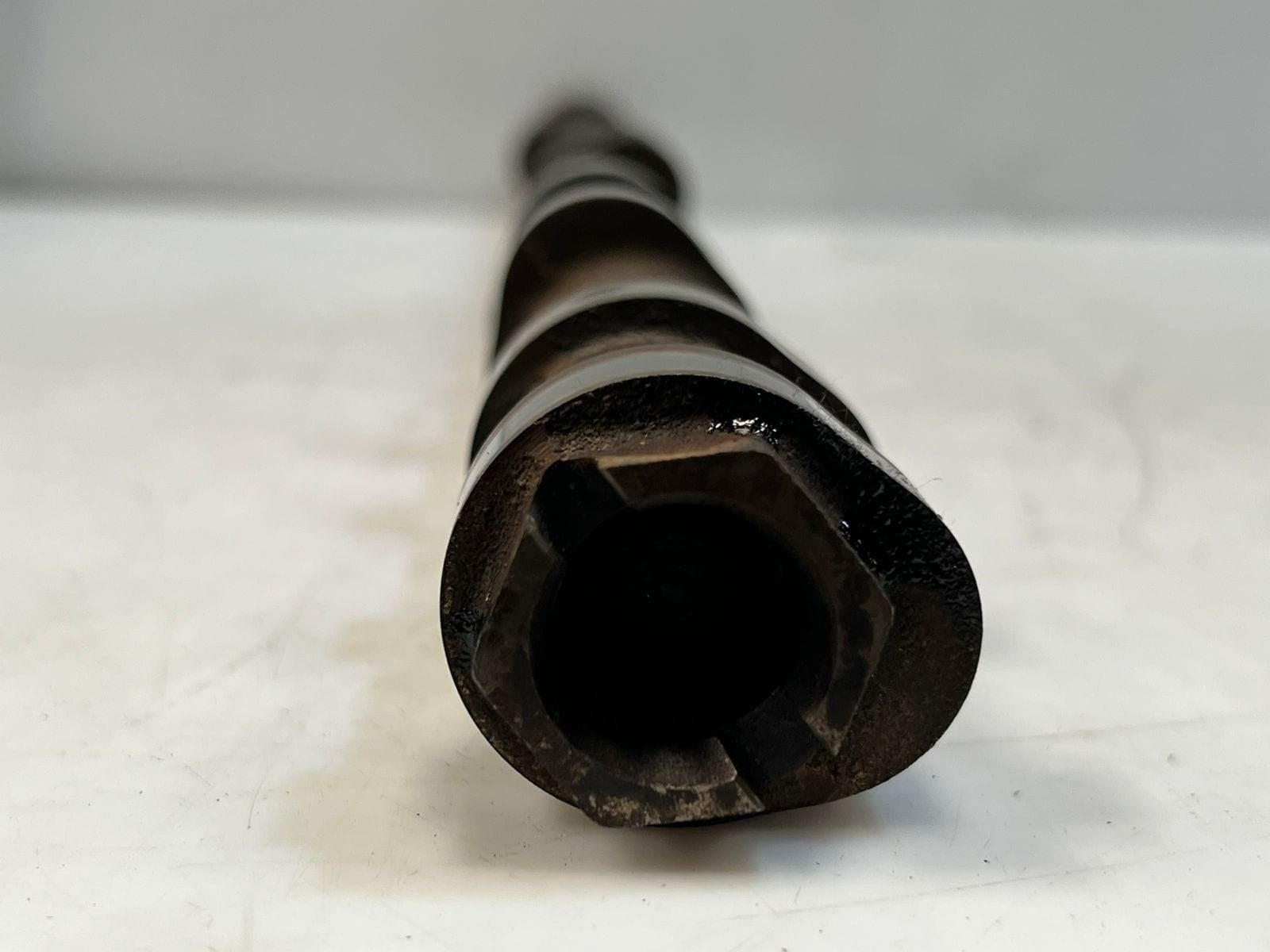 2007-2010 BMW 335i E60 E90 E91 E92 E82 135i N54B30A Exhaust Camshaft 7518746 OEM