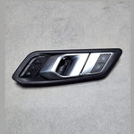 قم بتحميل الصورة إلى عارض الصور، 2020-2024 BMW 320i Rear Door Interior Handle 7447249 3 Series G20 G21