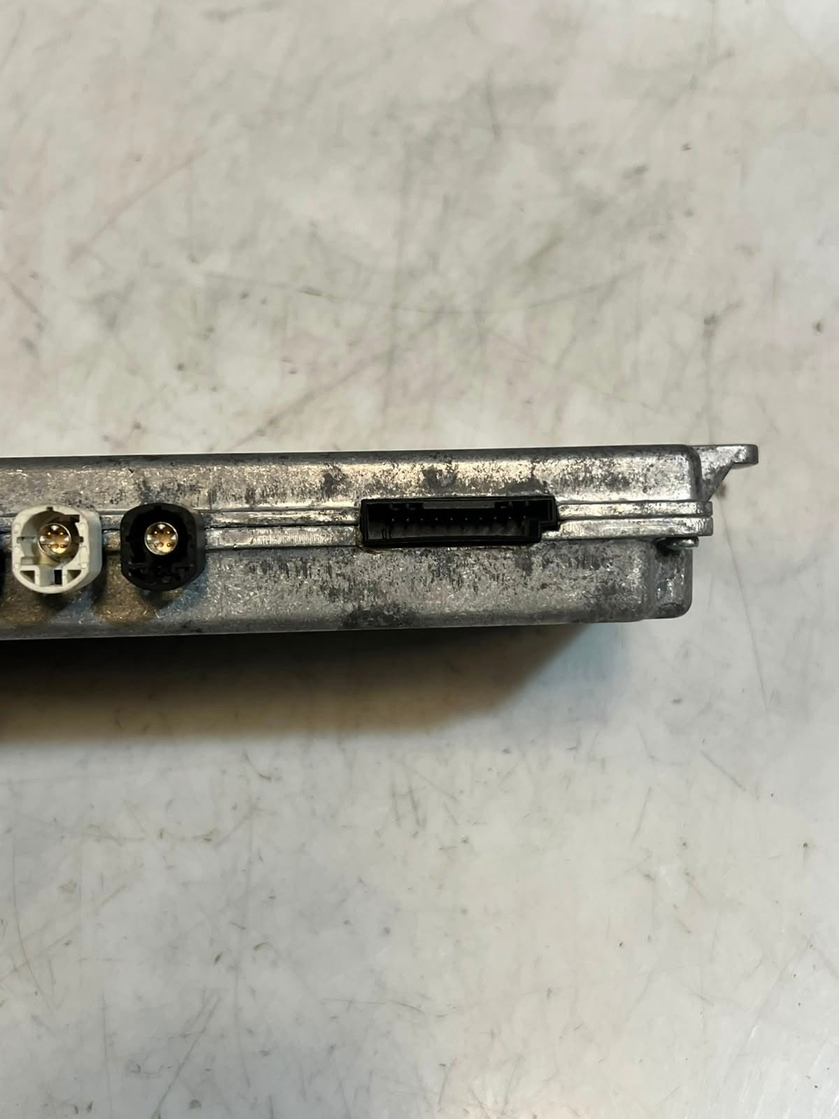 2011-2016 BMW 550i F10, F12 650i, F01 740Li Camera Control Module 9228322