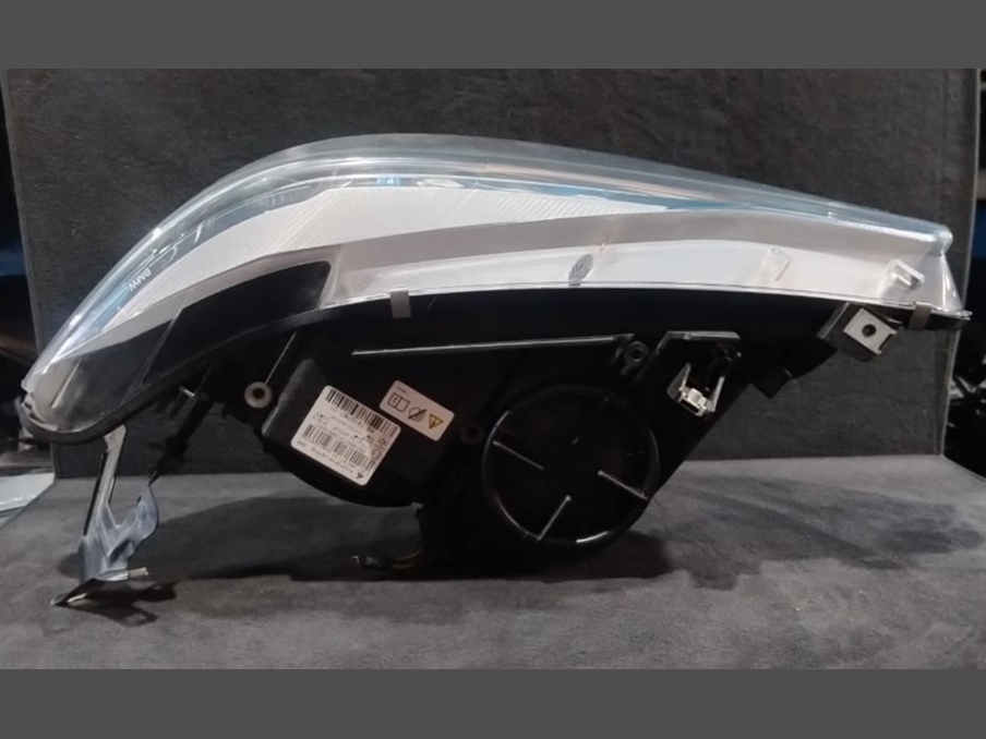 BMW 4 F32 F33 F36 F82 M4 F82 F83 F36 HEADLIGHT BI-XENON FRONT LEFT - 7410787