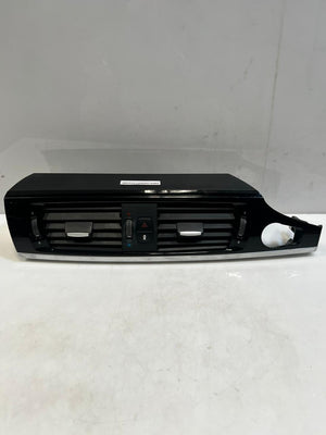 2016 BMW X3 F25 and X4 F26 Center Console Air GRILLE Vent 9303407 OEM