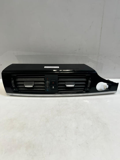 2016 BMW X3 F25 and X4 F26 Center Console Air GRILLE Vent 9303407 OEM