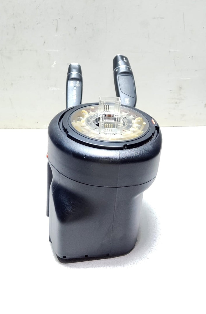 Mercedes-Benz Steering Column Combination Switch Stalk FR A2129007017 W204 C204
