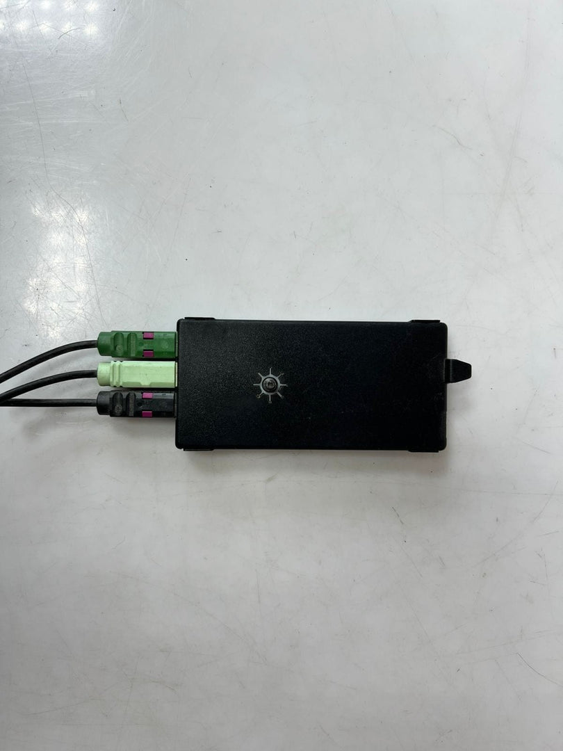 2014-2018 BMW X5 F15 F85 Antenna Amplifier Diversity AM/ FM 9334694 OEM
